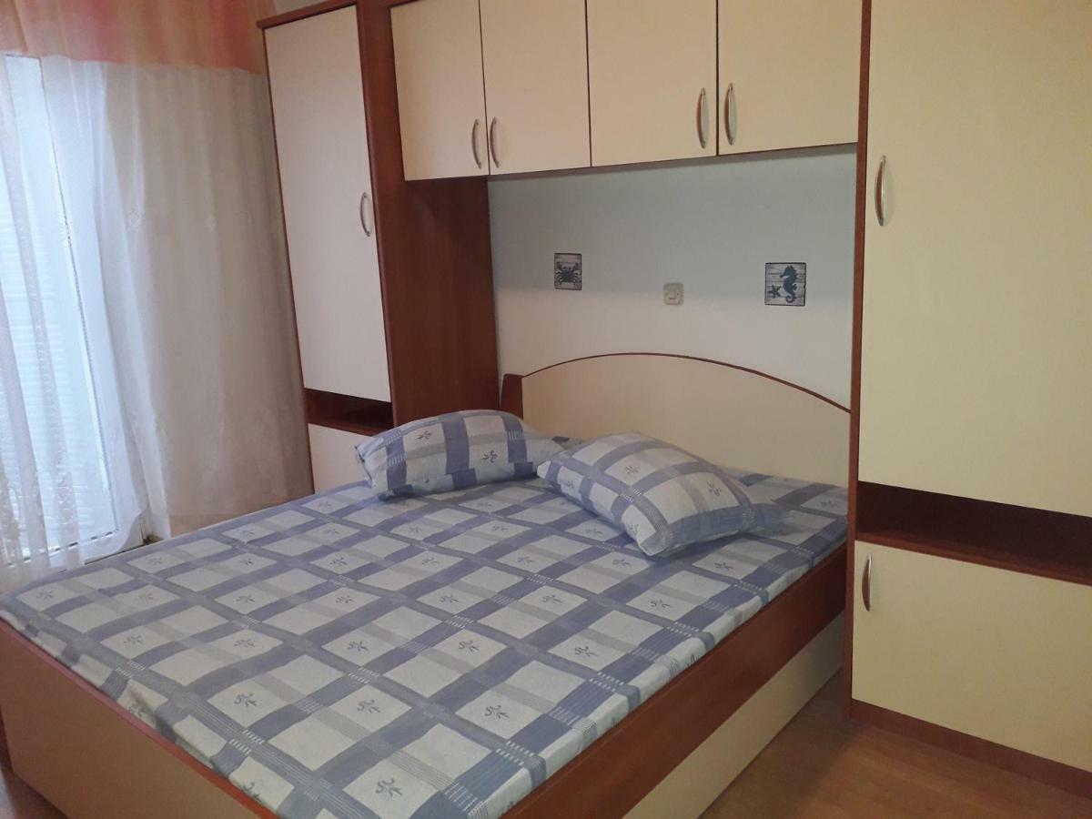 Apartments Rajka Lopar Εξωτερικό φωτογραφία